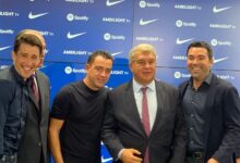 Relations breaking down between Barcelona Sporting Director Deco and Xavi Hernandez