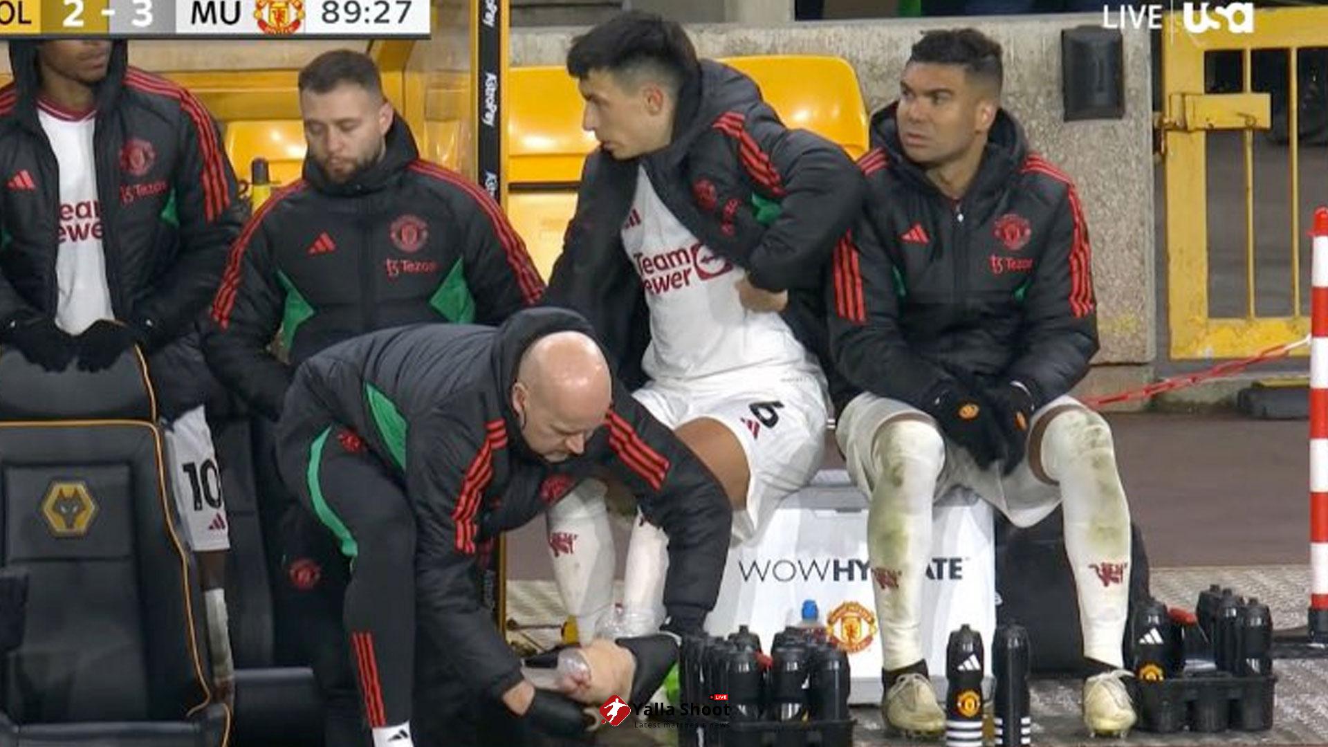 Fears for Lisandro Martinez as Man Utd ace spotted having foot bandaged just two games after making injury return